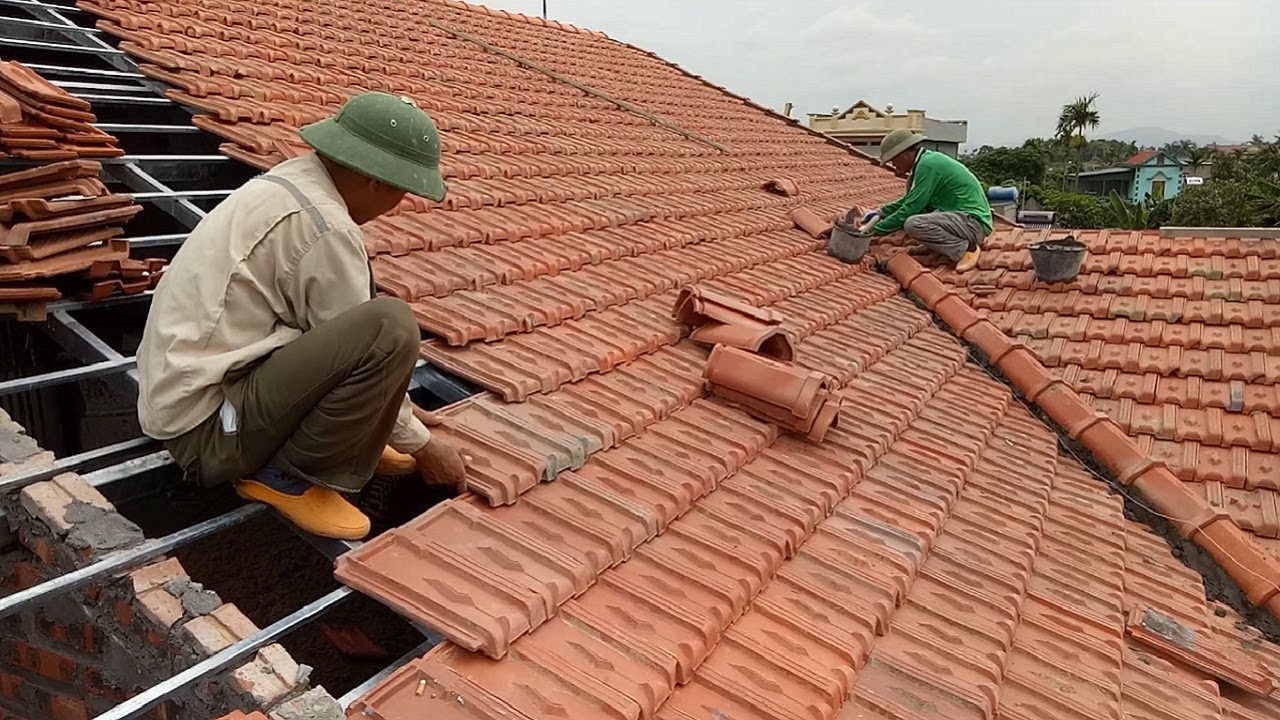 Reparatii acoperis tigla ceramica sau beton | Bucuresti-Ilfov, Sector 2 - Bucuresti - imagine 1 - popic.ro